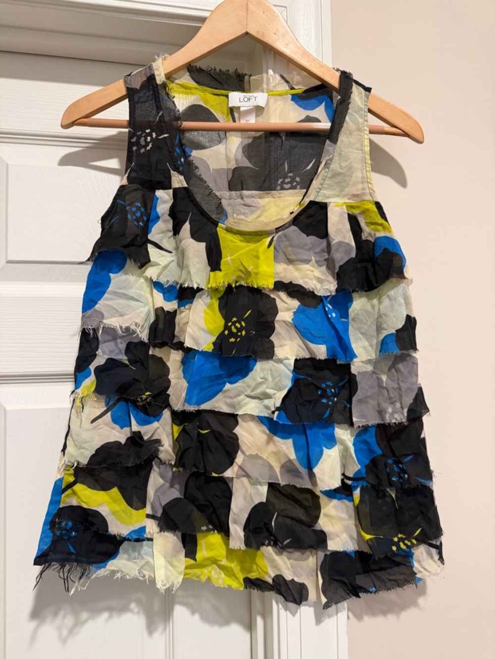 Women’s Ann Taylor Loft Shirt